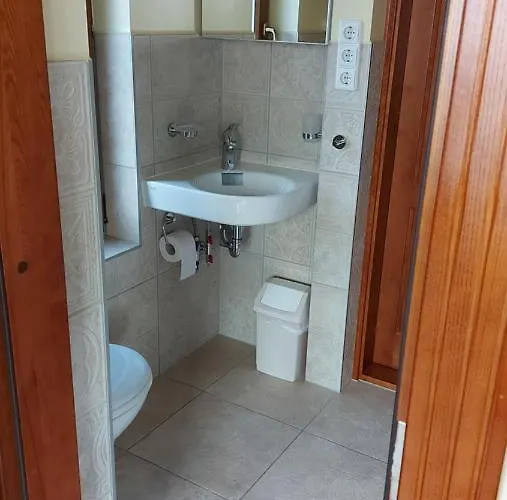 Vilafeja Private Courtyard House Palanga